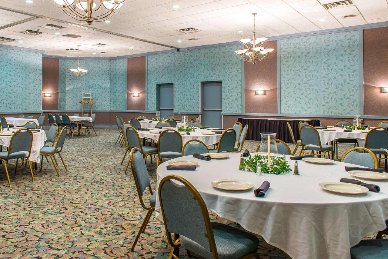ספרינגפילד Quality Inn And Conference Center מראה חיצוני תמונה